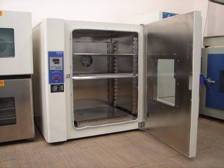 干燥箱的選購中的兩大要點